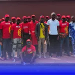 service-de-livraison-le-coursier-le-plus-performant-recoit-une-moto-flambant-neuve