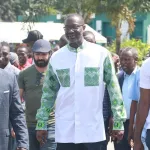 enrolement-de-nouveaux-militants-au-pdci-rda-tidjane-thiam-effectue-une-visite-surprise-a-la-maison-du-parti