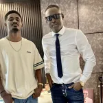 apres-sa-garde-a-vue-l-activiste-patcko-yao-se-precipite-chez-le-molare-pour-lui-reiterer-ses-excuses