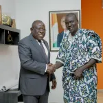 district-autonome-d-abidjan-le-president-du-collectif-des-chefs-atchan-chez-le-ministre-gouverneur