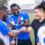 tecno-allume-la-passion-un-match-de-bienfaisance-pour-eblouir-les-terrains-de-jeu-des-communautes-africaines