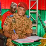 burkina-faso-le-capitaine-ibrahim-traore-nomme-un-colonel-aux-commandes-de-la-bsir