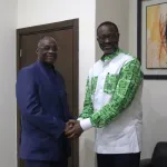 pdci-rda-le-president-tidjane-thiam-a-recu-l-ex-secretaire-executif-en-chef-maurice-kakou-guikahue