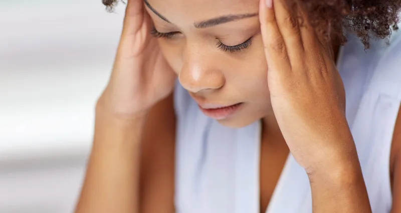 adieu-maux-de-tete-les-secrets-du-massage-pour-un-soulagement-immediat