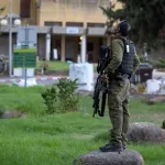 tensions-au-moyen-orient-israel-s-apprete-a-envahir-le-liban-medias