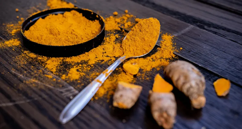 bon-a-savoir-consomme-du-curcuma-tous-les-jours-pendant-un-mois-et-les-resultats-sont-incroyables