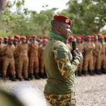 burkina-faso-le-capitaine-ibrahim-traore-echange-avec-les-osc-au-style-thomas-sankara
