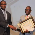 cote-d-ivoire-le-syndicat-des-agents-des-impots-appelle-le-president-ouattara-a-l-aide