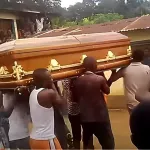 lakota-le-port-du-cercueil-pour-designer-les-mangeurs-d-ames-interdit-53-chefs-de-village-sensibilises