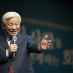 cote-d-ivoire-dr-ock-soo-park-veut-soigner-les-maux-de-la-jeunesse-a-travers-le-changement-de-mentalite