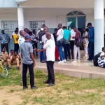 penurie-d-eau-a-mafere-les-enseignants-du-lycee-moderne-rencontrent-la-sous-prefete-et-posent-une-condition