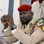 guinee-le-general-mamadi-doumbouya-de-plus-en-plus-sur-pied-de-guerre