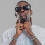 absent-des-recentes-parutions-publiques-de-la-team-paiya-ce-qu-il-se-passe-entre-doupi-papillon-et-les-autres