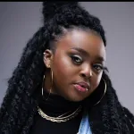 meches-trop-longue-faux-ongles-faux-cils-la-chantre-morijah-je-clame-ma-liberte-en-christ