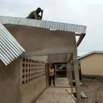 soubre-une-forte-pluie-accompagnee-d-un-violent-vent-decoiffe-3-classes-et-blesse-9-eleves-dont-un-cas-grave