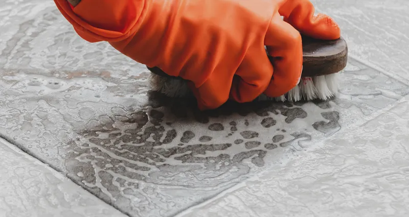 carreaux-l-astuce-secrete-pour-nettoyage-parfait-de-carrelage