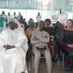 litterature-religieuse-le-chef-de-la-confrerie-tidjaniyya-honore-par-un-ouvrage-de-daouda-berte