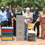 action-humanitaire-l-ong-les-enfants-d-ivoire-fait-d-importants-dons-a-la-mairie-de-port-bouet