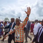 hommage-a-ouattara-a-agboville-le-peuple-de-l-agneby-tiassa-efface-les-traces-de-gbagbo-dans-la-region