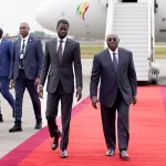 bassirou-diomaye-faye-accueilli-en-cote-d-ivoire-par-le-vice-president-tiemoko-meyliet-kone