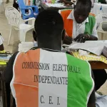 presidentielle-2025-7-ivoiriens-sur-10-ne-font-pas-confiance-a-la-cei-enquete