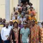 cote-d-ivoire-la-confrerie-des-dozos-ouvre-ses-portes-au-grand-public