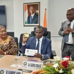 elus-locaux-personnel-des-collectivites-territoriales-les-cartes-de-service-et-les-cartes-professionnelles-lancees