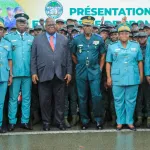eaux-et-forets-consignes-du-ministre-tchagba-aux-nouvelles-recrues-apres-leur-bapteme-et-presentation-au-drapeau