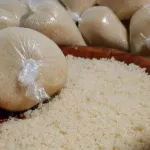 desormais-seule-la-semoule-de-manioc-produite-en-cote-d-ivoire-est-appelee-attieke