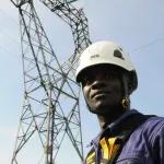 incident-sur-le-reseau-electrique-cause-par-la-foudre-face-aux-intemperies-la-cie-adopte-la-reactivite