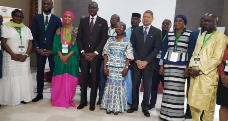 cote-d-ivoire-le-ministere-de-l-education-nationale-opte-pour-l-apprentissage-des-langues-maternelles-a-l-ecole