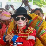 hommage-a-michael-jackson-la-fondation-jackson-family-et-son-sosie-honorent-le-roi-de-la-pop-a-krindjabo