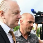 prix-simon-bolivar-le-venezuela-decerne-un-prix-d-excellence-en-journalisme-a-julian-assange