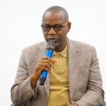 20-millions-d-enroles-a-la-cmu-l-ambitieux-defi-que-veut-relever-le-ministre-adama-kamara-avec-les-journalistes