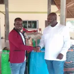 thomas-noba-en-mission-de-solidarite-a-mondoukou-et-moossou-entre-tradition-et-soutien-aux-orphelins