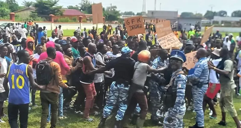decouverte-de-fillettes-mortes-et-videes-de-leur-sang-hire-en-ebullition