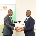 l-unfpa-dote-le-ministere-de-la-femme-d-un-equipement-de-25-millions-fcfa-pour-renforcer-la-lutte-contre-les-vbg