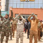 la-revue-de-l-actualite-internationale-legislatives-en-france-l-opposition-togolaise-en-mea-culpa-aes