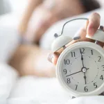 reveille-matinale-3-astuces-simple-et-revolutionnaires-pour-de-lever-tot-le-matin