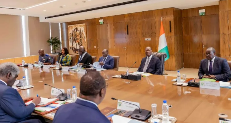 le-capitaine-ibrahim-traore-porte-de-graves-accusations-le-gouvernement-ivoirien-frappe-fort-inquietudes-au-rhdp