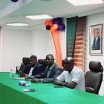 avant-une-greve-de-72-heures-les-agents-de-la-direction-generale-des-impots-en-assemblee-generale