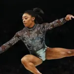 jo-de-paris-2024-simone-biles-emporte-une-nouvelle-medaille-d-or