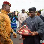 la-revue-de-l-actualite-internationale-la-presse-senegalaise-en-crise-maada-bio-a-ouagadougou-bozize-en-colere