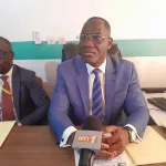 fesy-dgi-zereye-zedou-narcisse-presente-les-acquis-de-la-lutte-et-passe-le-flambeau-a-the-jasmin