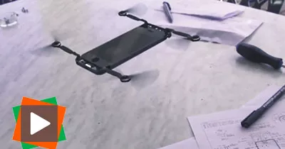 un-iphone-5-se-transforme-en-drone