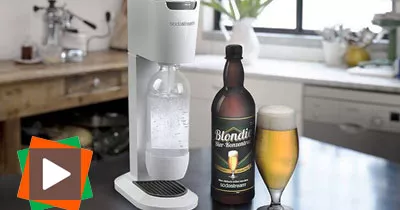 transformer-son-eau-petillante-en-veritable-biere-grace-a-un-nouveau-liquide-concentre