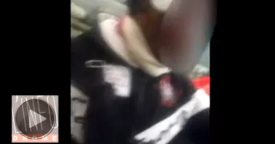 des-congolais-payes-pour-applaudir-le-president-sassou-nguesso-a-son-arrivee-a-paris