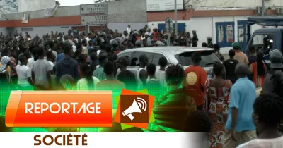 reportage-deces-de-dj-arafat-plusieurs-fans-n-arrivent-pas-a-y-croire
