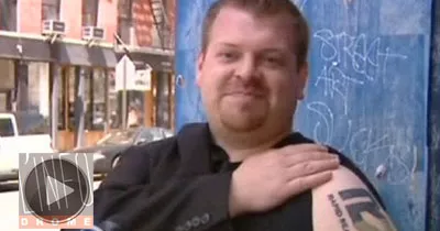 etats-unis-salarie-tatoue-salarie-augmente