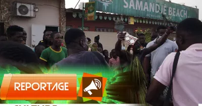 l-an-1-du-deces-de-dj-arafat-danse-guerriere-en-pays-atchan-pour-celebrer-le-king-du-coupe-decale